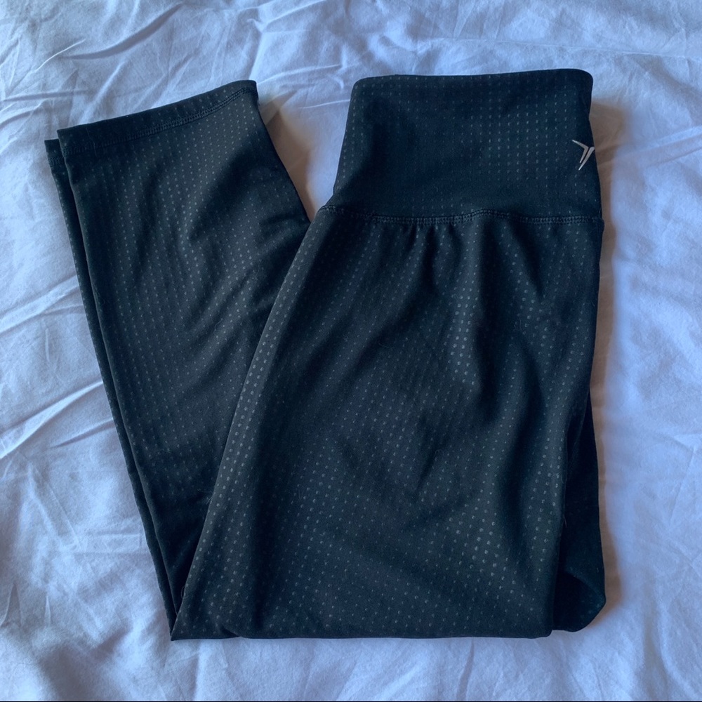 Old Navy polka dot capris